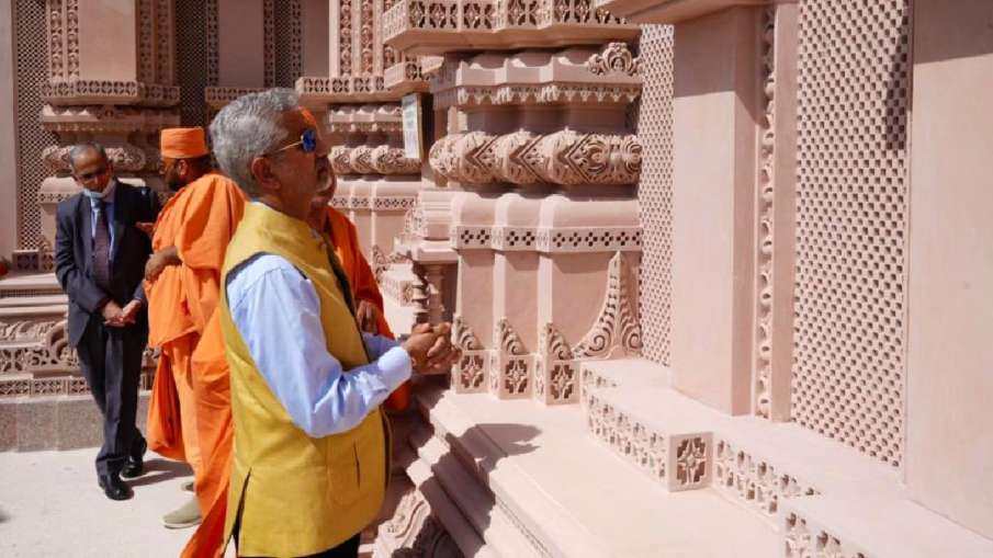 Jaishankar visited the first under construction Hindu temple in Abu Dhabi- India TV Hindi News