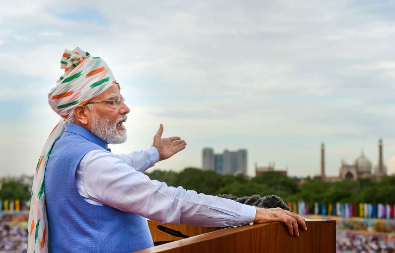 Prime Minister Narendra Modi special turban - India TV Hindi News