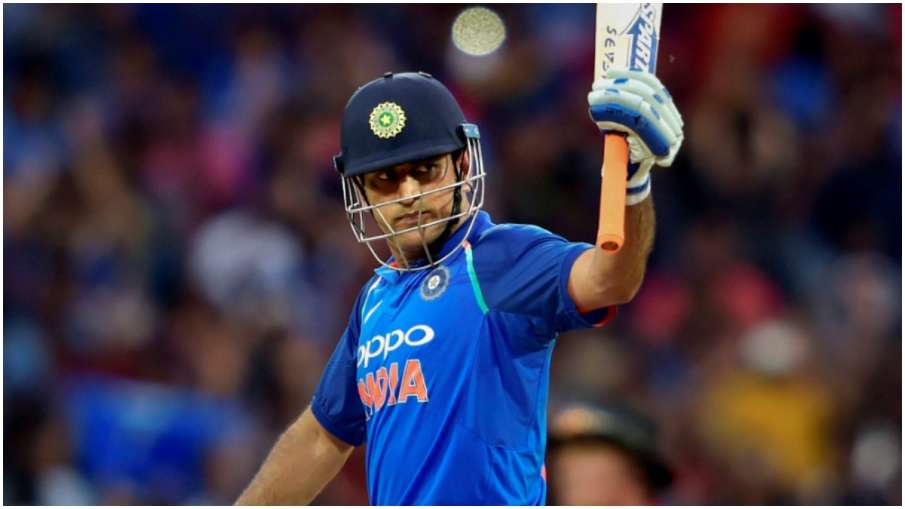 MS Dhoni - India TV Hindi News