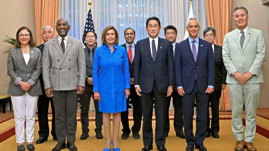 Nancy Pelosi meet Japan PM- India TV Hindi News