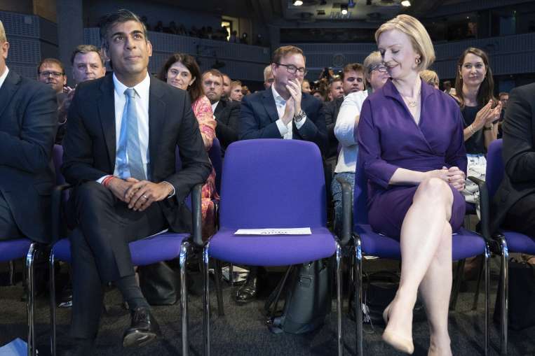 Liz Truss-Rishi Sunak- India TV Hindi News