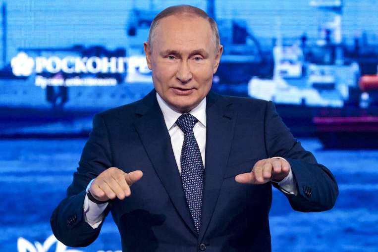 President Vladimir Putin on Russia Ukraine War - India TV Hindi News