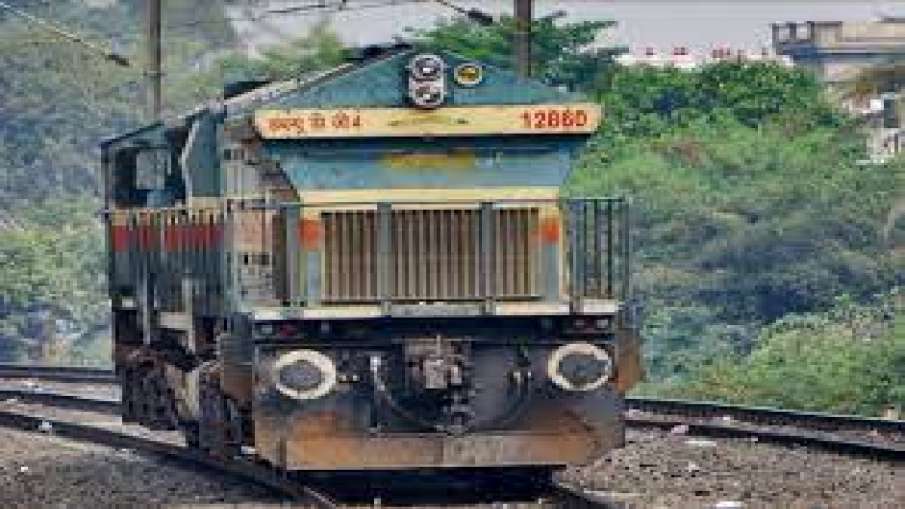 ट्रेन का इंजन (File Photo)- India TV Hindi