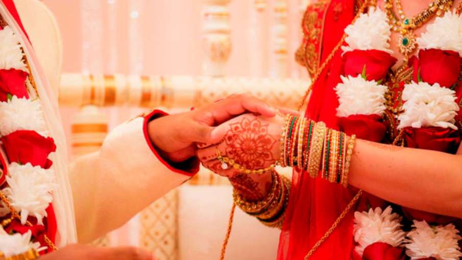 50 हजार शादी में से प्रत्येक पर 1 करोड़ का होगा खर्च- India TV Hindi