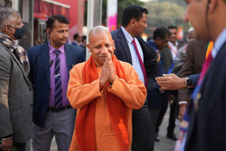 GIS 2023 jobs are waiting for youth in uttar pradesh Yogi Adityanath said National Education Policy - India TV Hindi