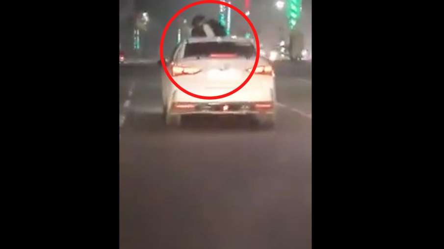 Couple car Lucknow video- India TV Hindi