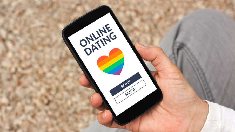 If you are single, try dating apps for this valentine - India TV Paisa