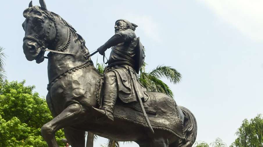 छत्रपति शिवाजी की प्रतिमा- India TV Hindi