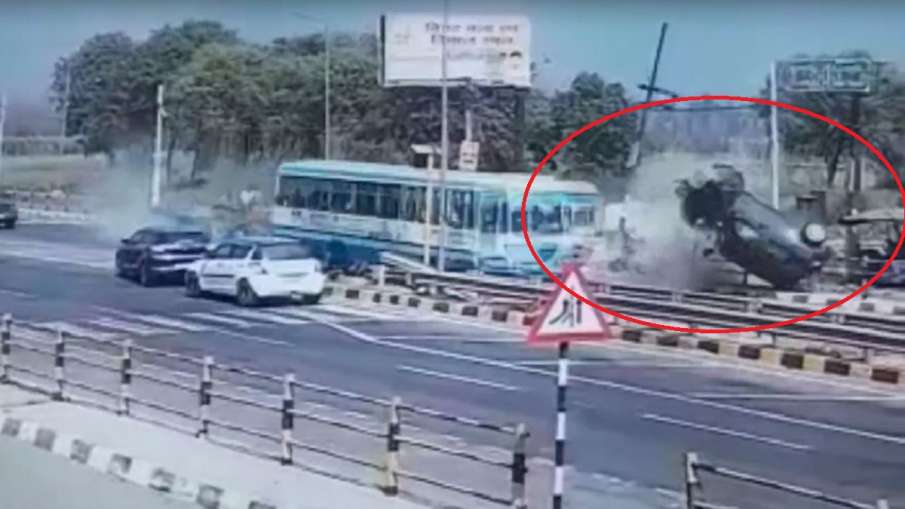 roorkee car accident- India TV Hindi