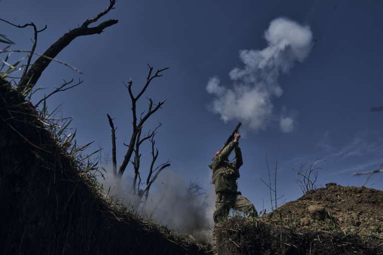 Symbolic photo of Russia-Ukraine war - India TV Hindi