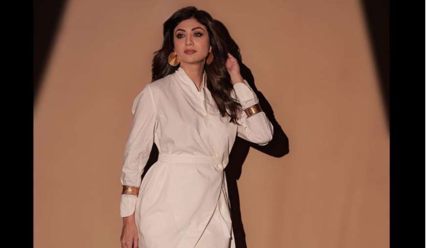 Shilpa Shetty acquit the richard gere obscene matter case petition dismissed by mumbai court - India TV Hindi