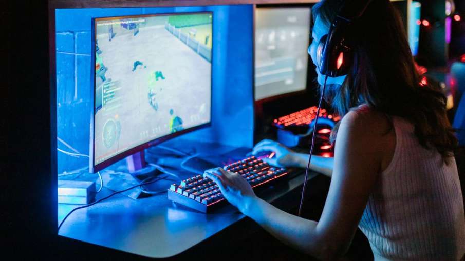 FinMin considering classifying online games- India TV Paisa