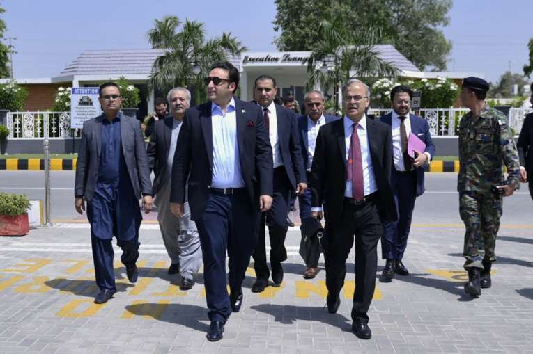 एससीओ सम्मेलन में पहुंचे पाकिस्तान के विदेश मंत्री, बिलावल भुट्टो- India TV Hindi