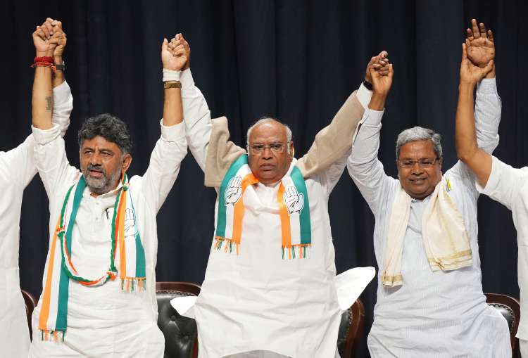 Karnataka Election 2023 39 Lingayats and 9 Muslims elected MLAs read how the equation was- India TV Hindi