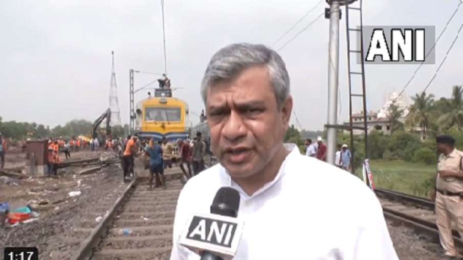 rail minister on odisha train accident- India TV Hindi