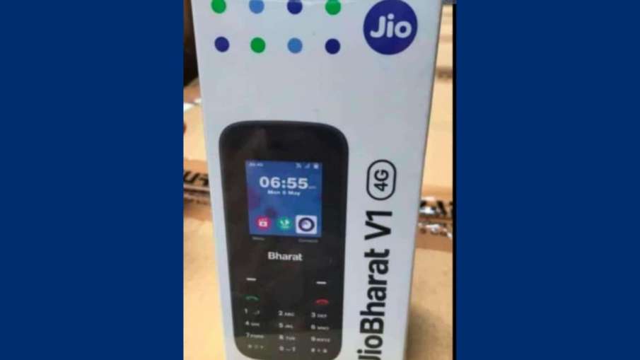 jio bharat v1 4g, jio 4g phone, jio, jio 4g feature phone, jio bharat v1- India TV Hindi