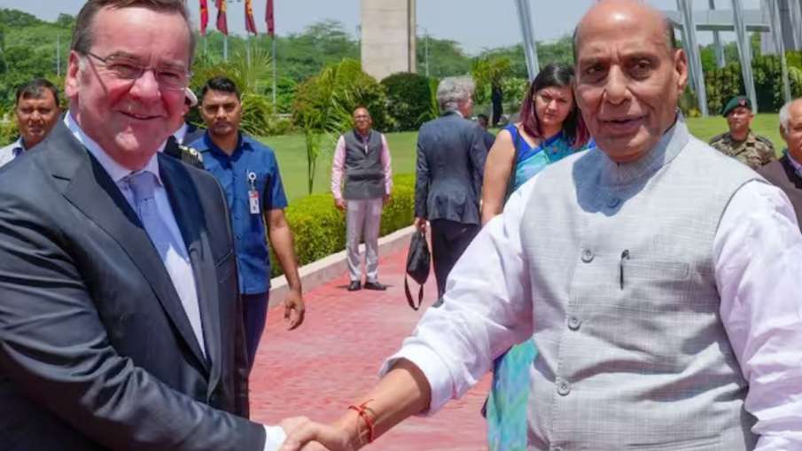 Defense Minister Rajnath Singh and German counterpart Boris Pistorius - India TV Hindi