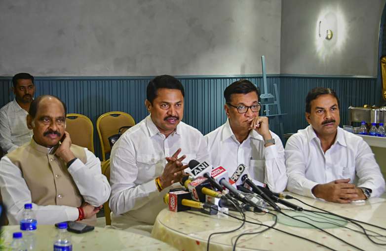 Congress jansamwad yatra in Maharashtra Nana Patole said Congress is the party of lions- India TV Hindi