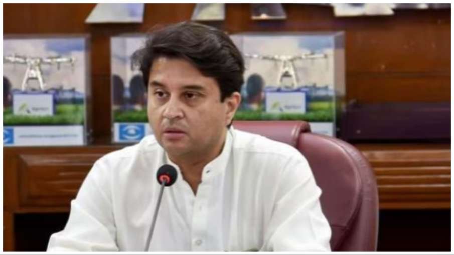 Jyotiraditya Scindia got angry on being called a traitor- India TV Hindi