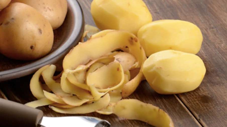 Hair is turning white fast, so use potato peel like this