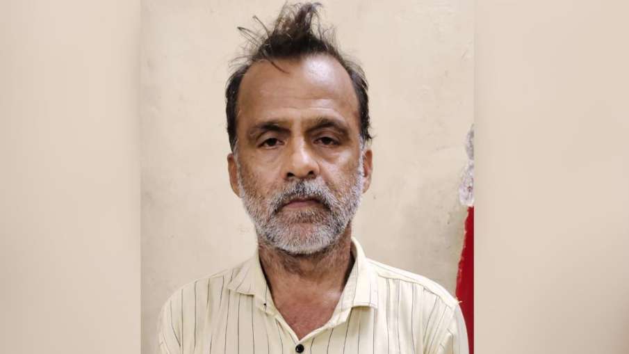 Shooter of underworld don Chhota Shakeel arrested - India TV Hindi