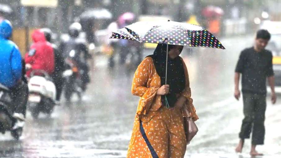 हिमाचल में बारिश का कहर जारी, मौसम विभाग ने लोगों को 21 से 24 तक के लिए किया अलर्ट- India TV Hindi