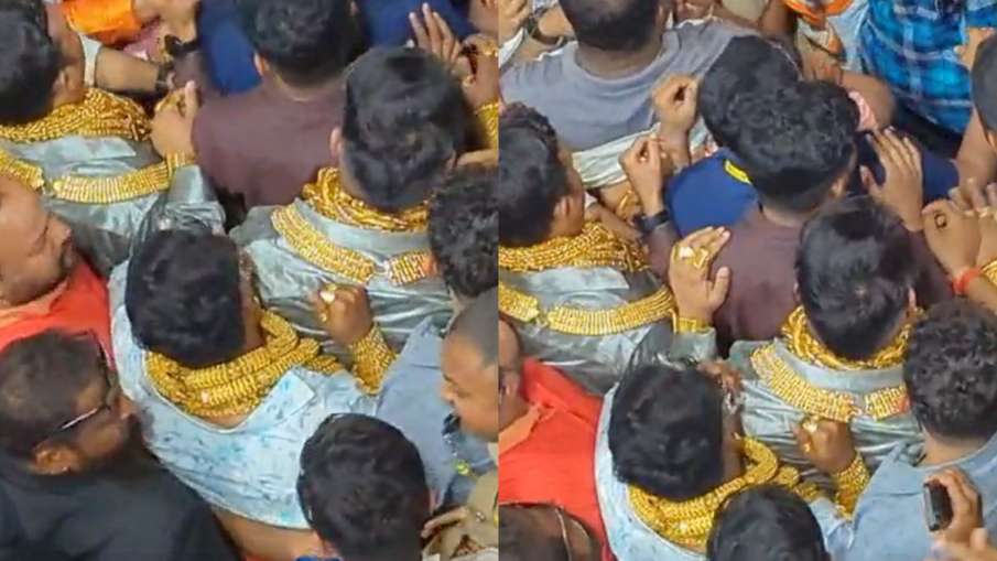 गणपति बप्पा के दर्शन करने आए सोने से लदे तीन गोल्ड मैन - India TV Hindi
