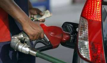 पेट्रोल 3.96 और डीजल 2.37...- India TV Hindi