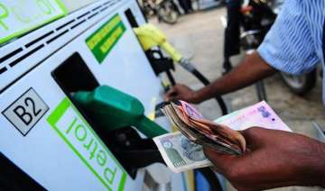 पेट्रोल 58 पैसा और डीजल...- India TV Hindi