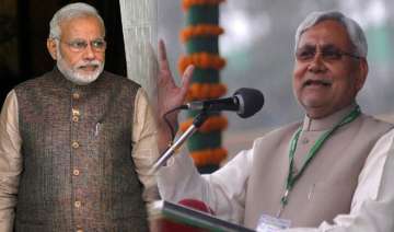 नीतीश का PM मोदी को शपथ...- India TV Hindi