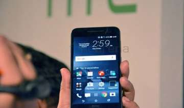 HTC ने लॉन्च किए दो नए...- India TV Hindi