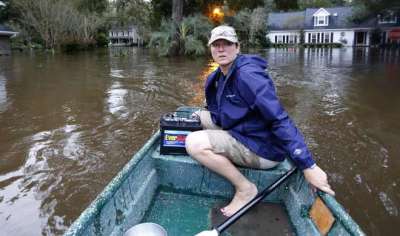 साउथ कैरोलिना में भीषण बाढ़, देखें तस्वीरें