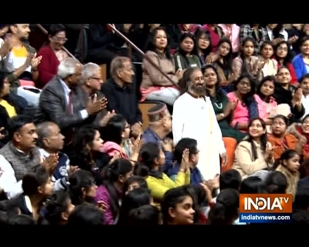शाहीन बाग की जनता से सही समय पर जाकर बात करूंगा, 'आप की अदालत' में बोले श्री श्री रविशंकर