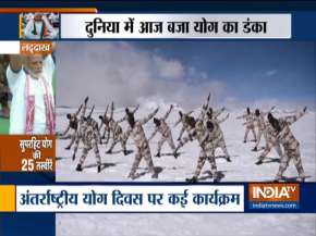 देखिये इंडिया टीवी की खास रिपोर्ट: पूरे देश ने कैसे मनाया अंतर्राष्ट्रीय योग दिवस